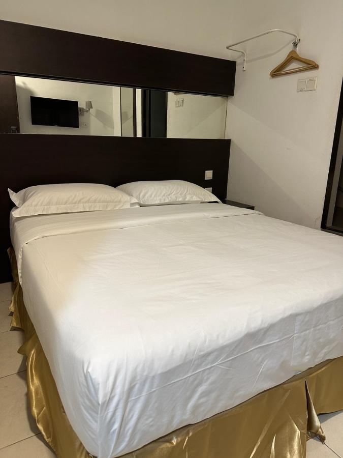 Superior Double Room,1359064847:JPEG